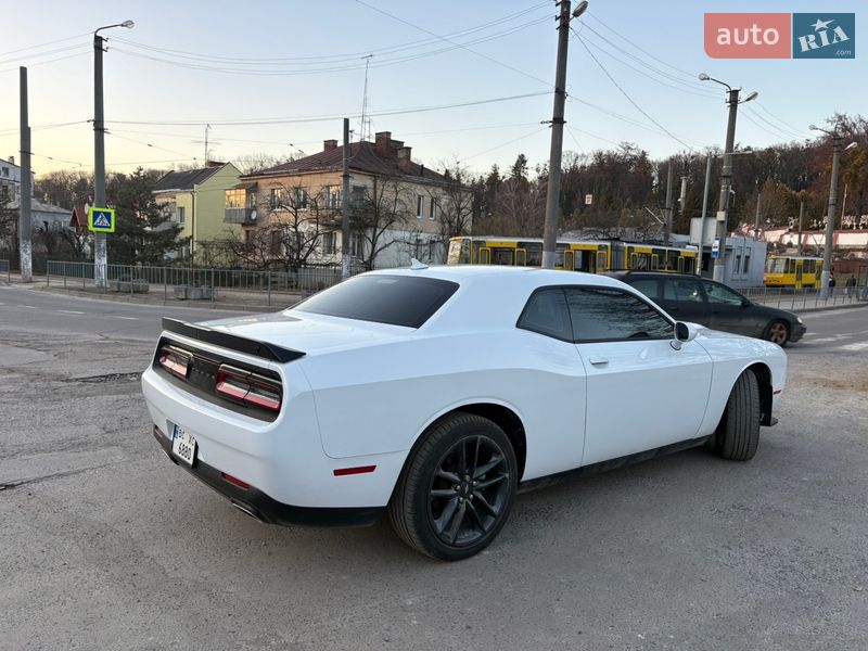 Купе Dodge Challenger 2023 в Львові