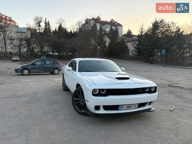 Купе Dodge Challenger 2023 в Львові