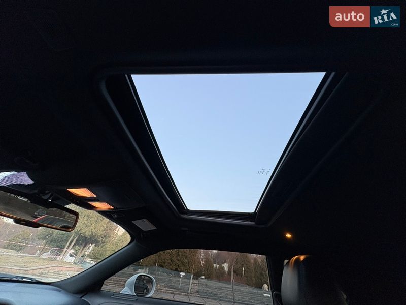 Купе Dodge Challenger 2023 в Львові