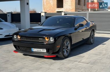 Купе Dodge Challenger 2017 в Ивано-Франковске