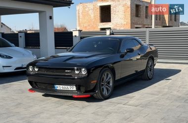 Купе Dodge Challenger 2017 в Ивано-Франковске