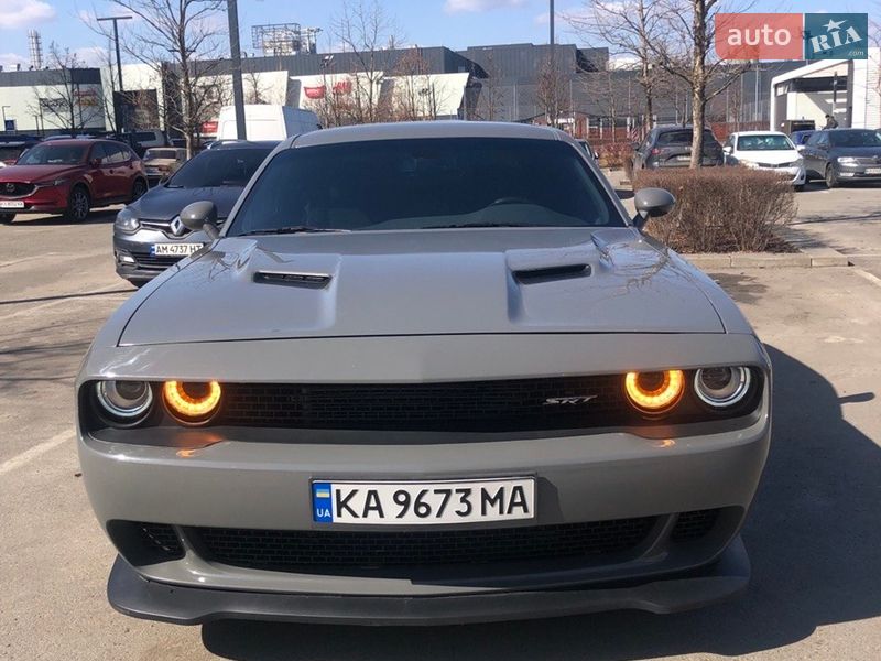 Dodge Challenger 2019
