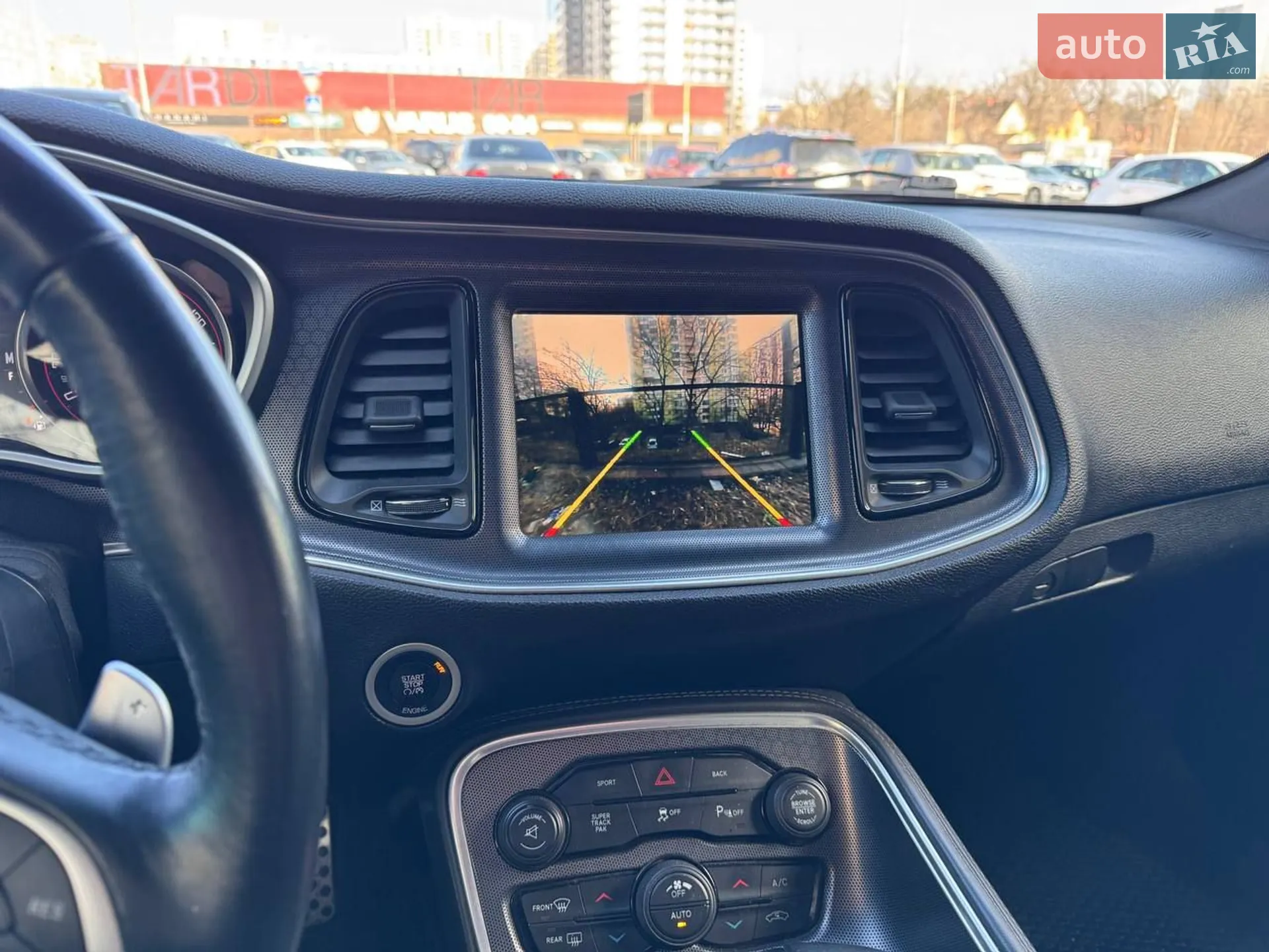 2015 Dodge Challenger - мініатюра 22
