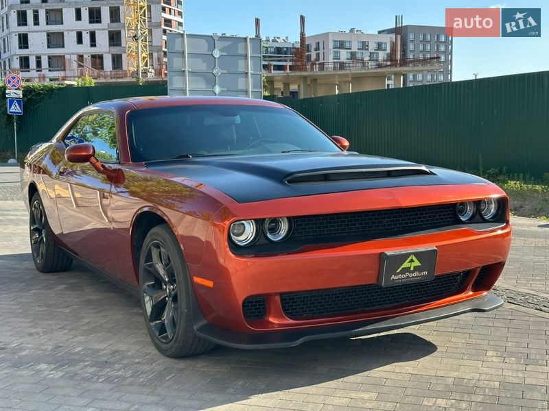Dodge Challenger 2020
