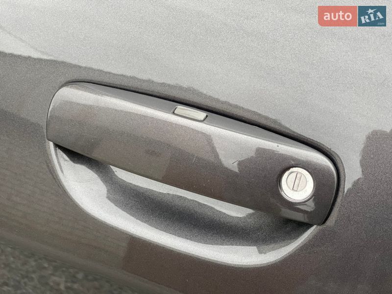 Купе Dodge Challenger 2018 в Житомире фото 35 Купе Dodge Challenger 2018 в Житомире