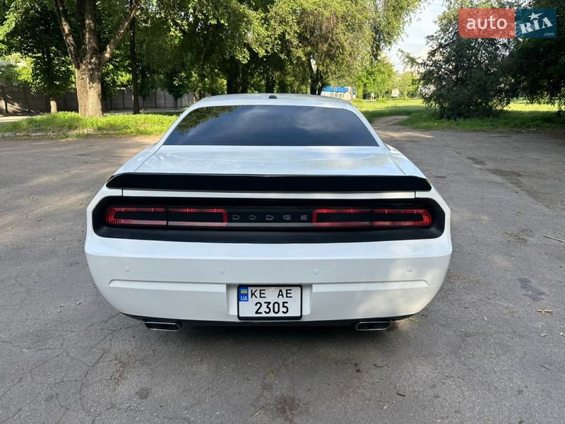 Купе Dodge Challenger 2011 в Каменском фото 4 Купе Dodge Challenger 2011 в Каменском