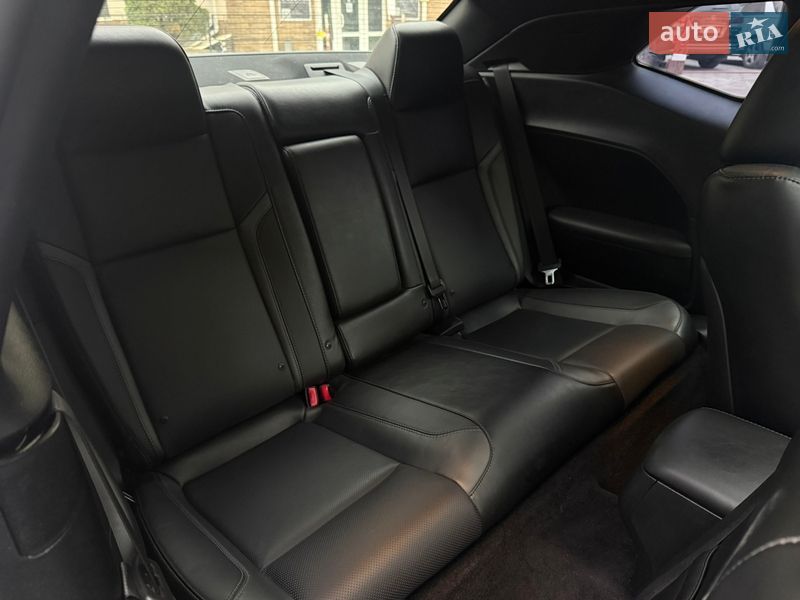 Купе Dodge Challenger 2018 в Одессе