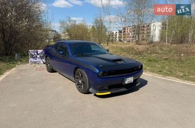 Купе Dodge Challenger 2017 в Києві