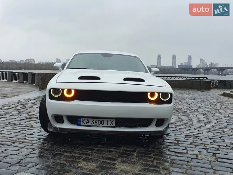Dodge Challenger 2016