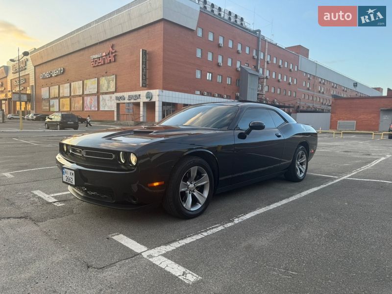 Купе Dodge Challenger 2019 в Броварах
