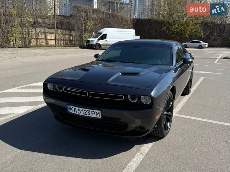 Dodge Challenger 2016