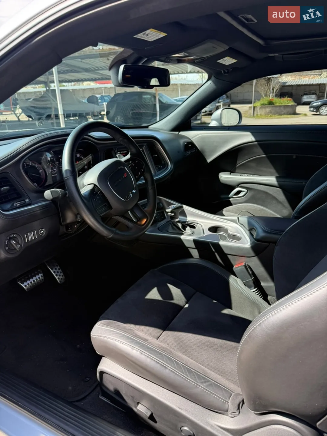 2022 Dodge Challenger - мініатюра 17