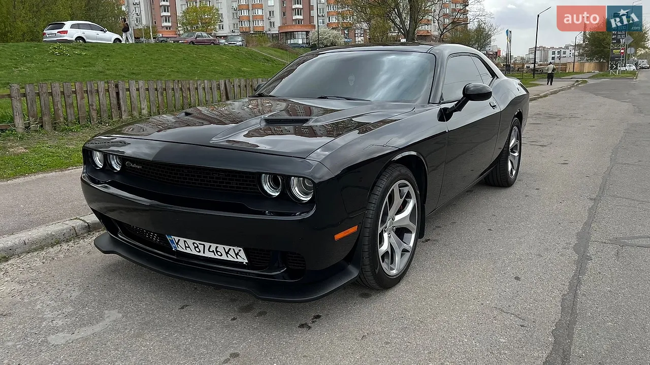 2017 Dodge Challenger - мініатюра 20