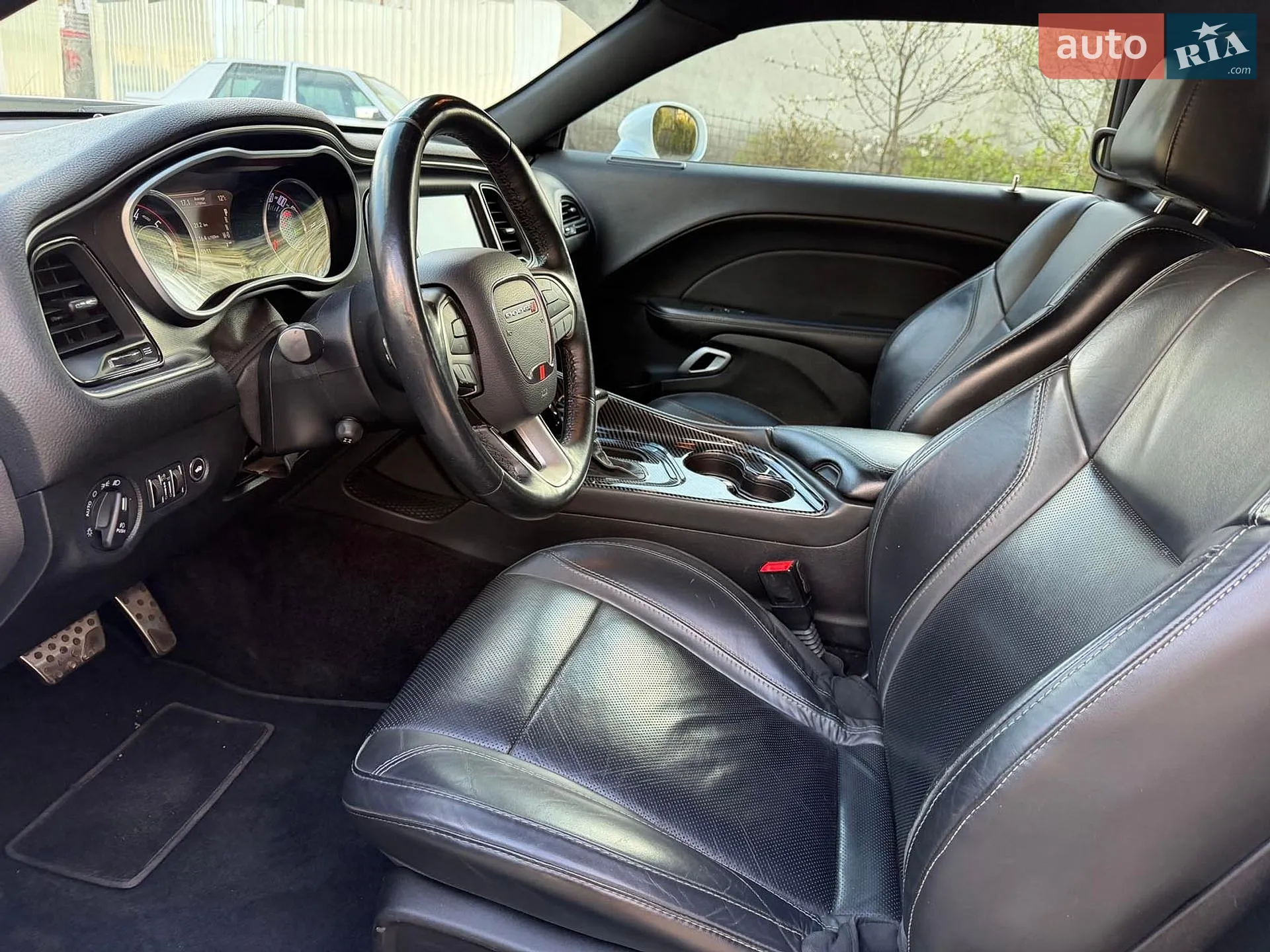 2016 Dodge Challenger - мініатюра 15