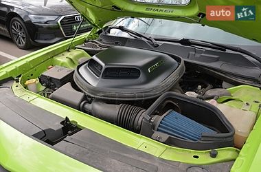 Купе Dodge Challenger 2015 в Киеве