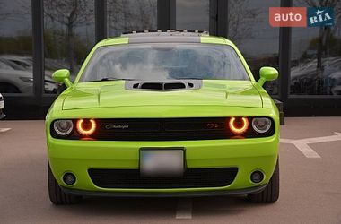 Купе Dodge Challenger 2015 в Киеве