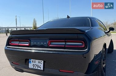 Купе Dodge Challenger 2018 в Харкові