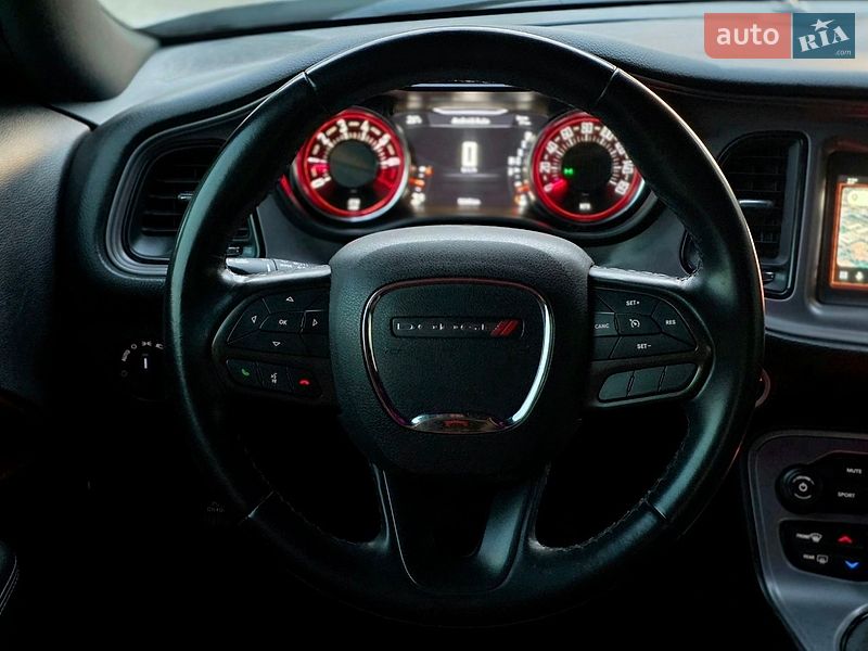 Купе Dodge Challenger 2023 в Черновцах