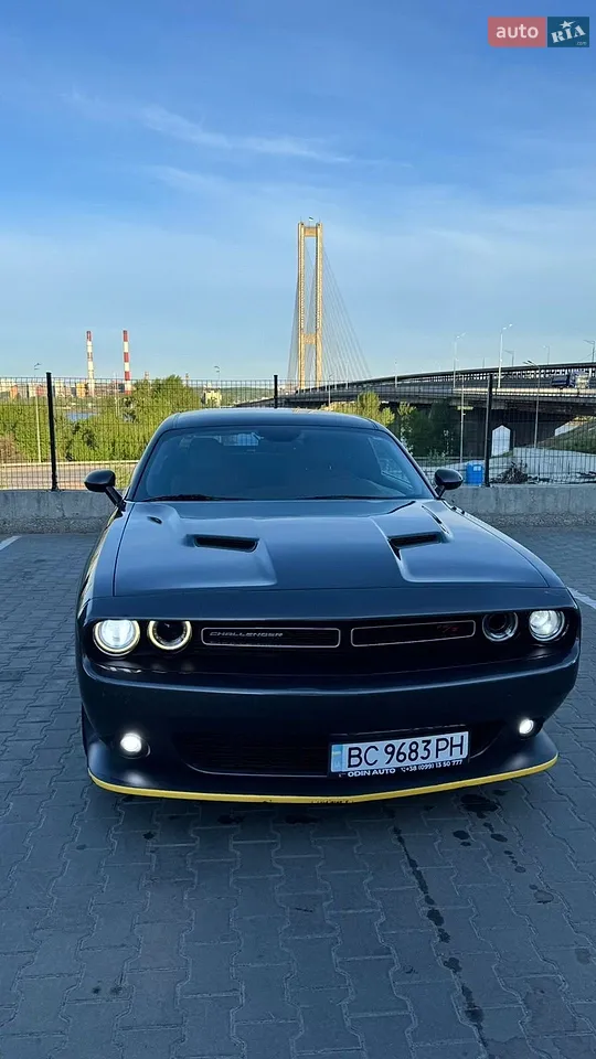 2016 Dodge Challenger - мініатюра 35