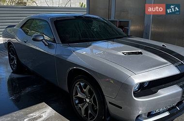 Купе Dodge Challenger 2016 в Киеве