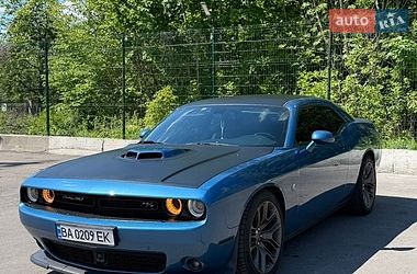 Купе Dodge Challenger 2020 в Киеве