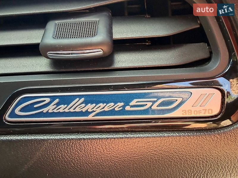 Купе Dodge Challenger 2020 в Киеве