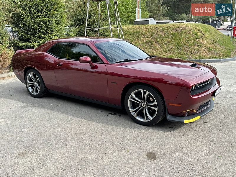 Купе Dodge Challenger 2021 в Львові