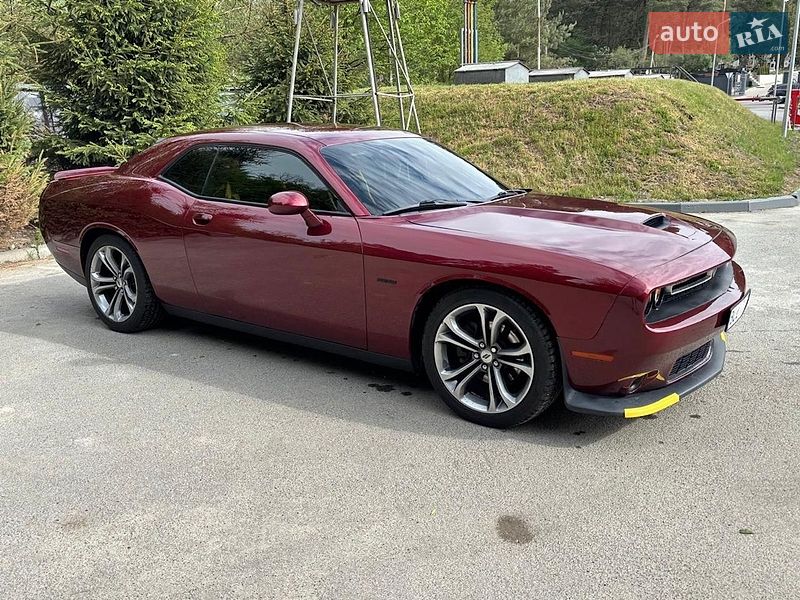 Купе Dodge Challenger 2021 в Львові