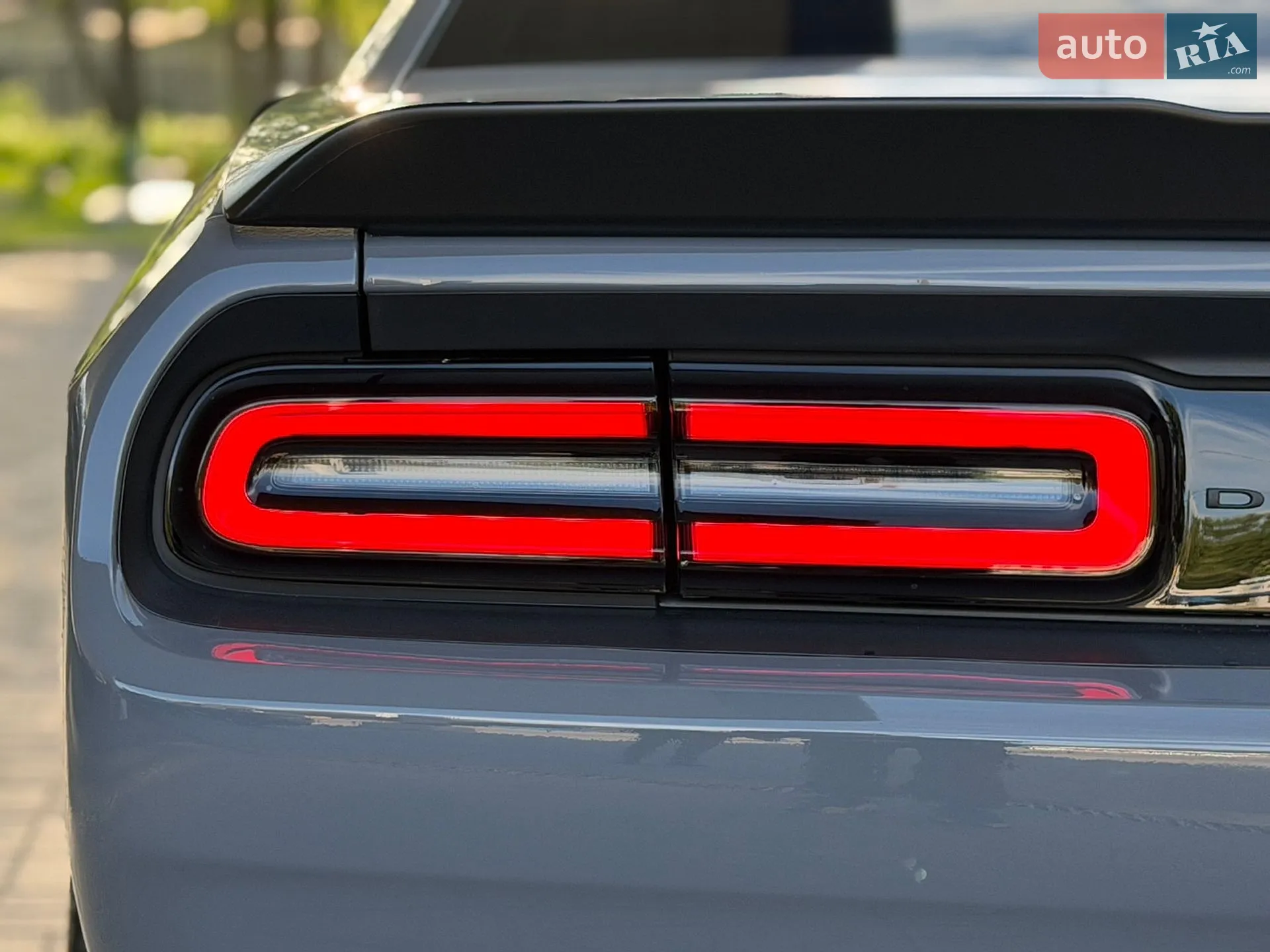 2016 Dodge Challenger - мініатюра 21