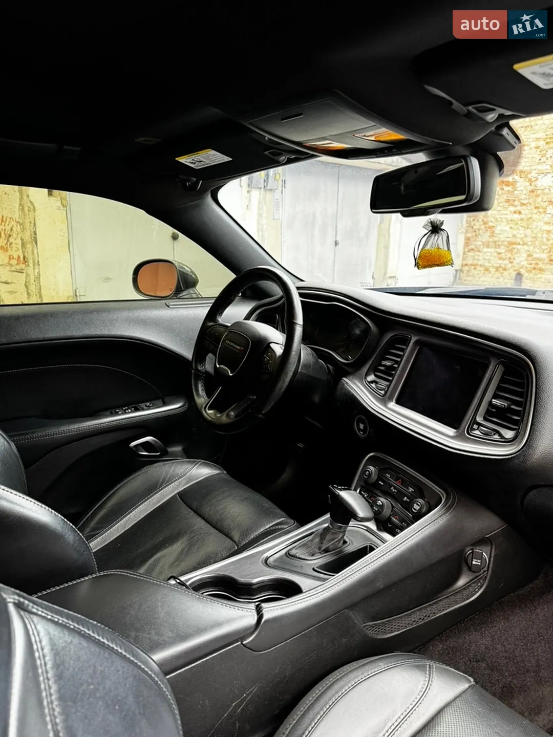 2018 Dodge Challenger - мініатюра 25