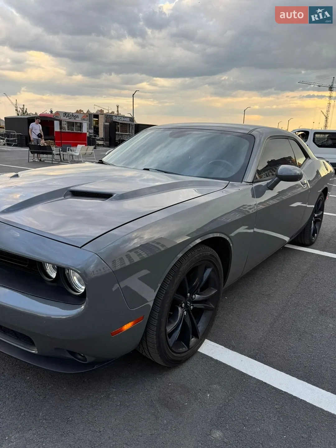 2018 Dodge Challenger - мініатюра 2