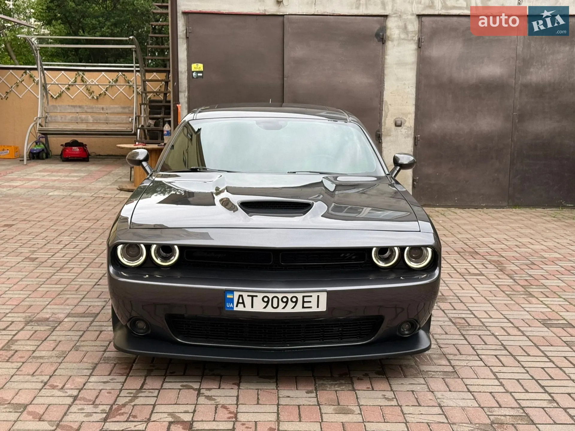 2019 Dodge Challenger - мініатюра 2