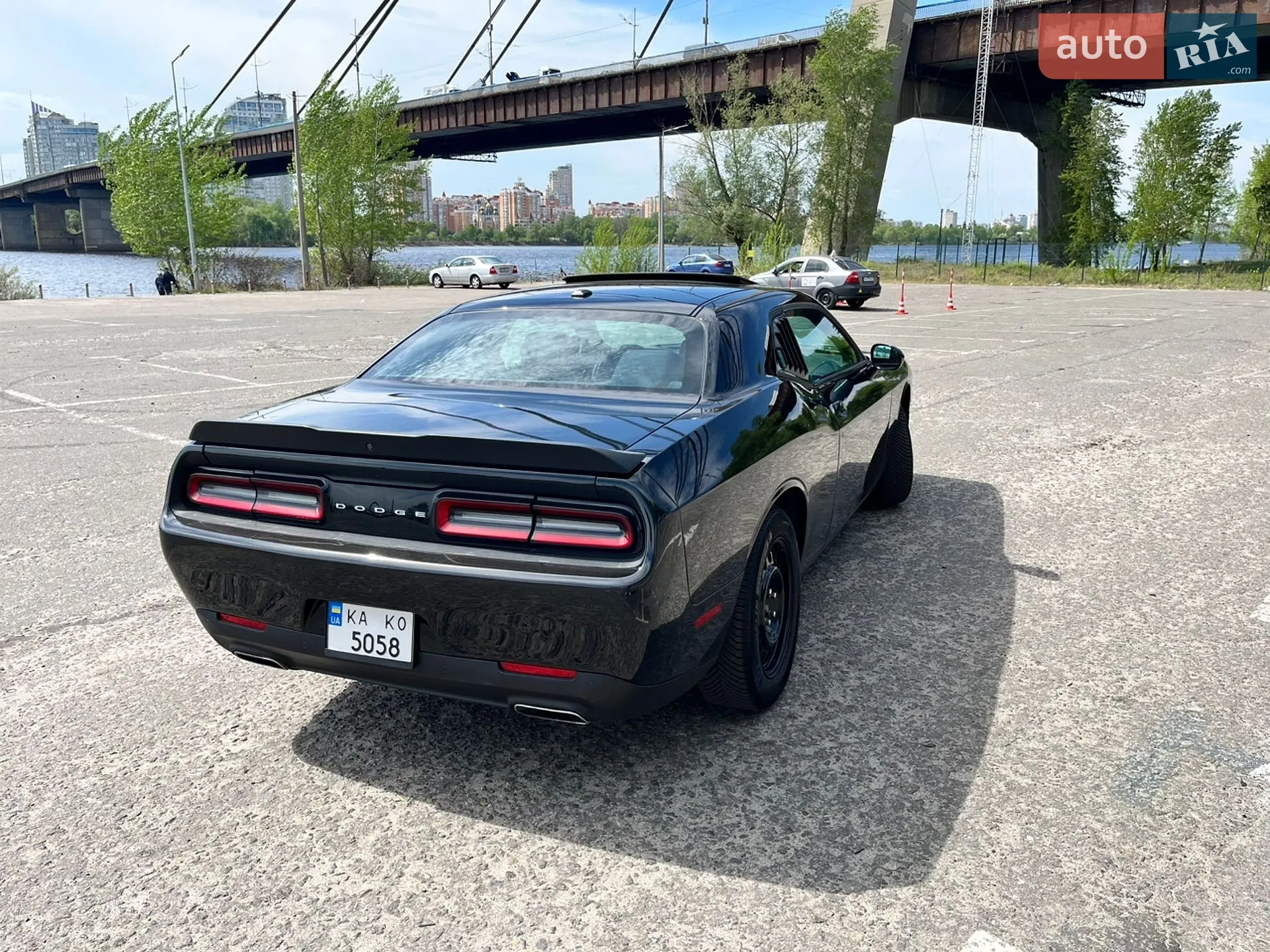 2017 Dodge Challenger - мініатюра 7