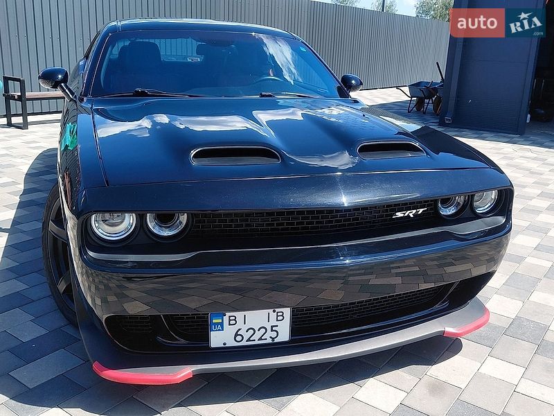 Купе Dodge Challenger 2016 в Полтаве