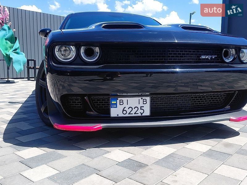 Купе Dodge Challenger 2016 в Полтаве