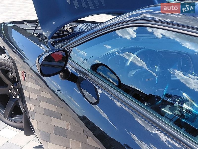 Купе Dodge Challenger 2016 в Полтаве