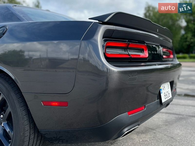 Купе Dodge Challenger 2023 в Житомире