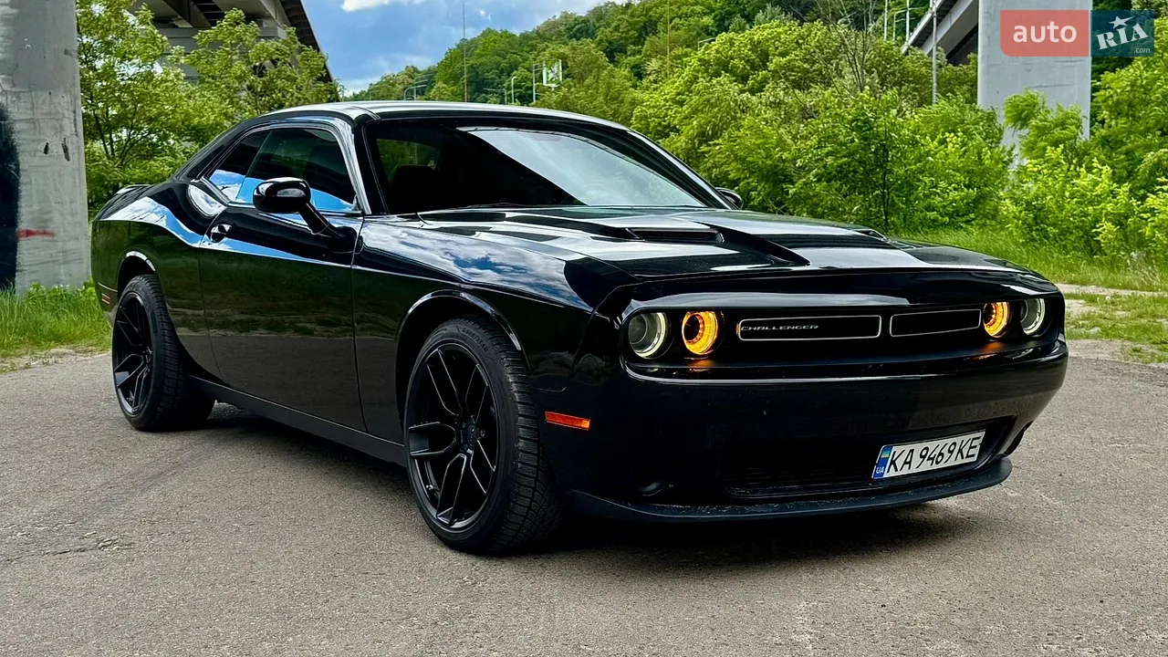 2018 Dodge Challenger - мініатюра 18