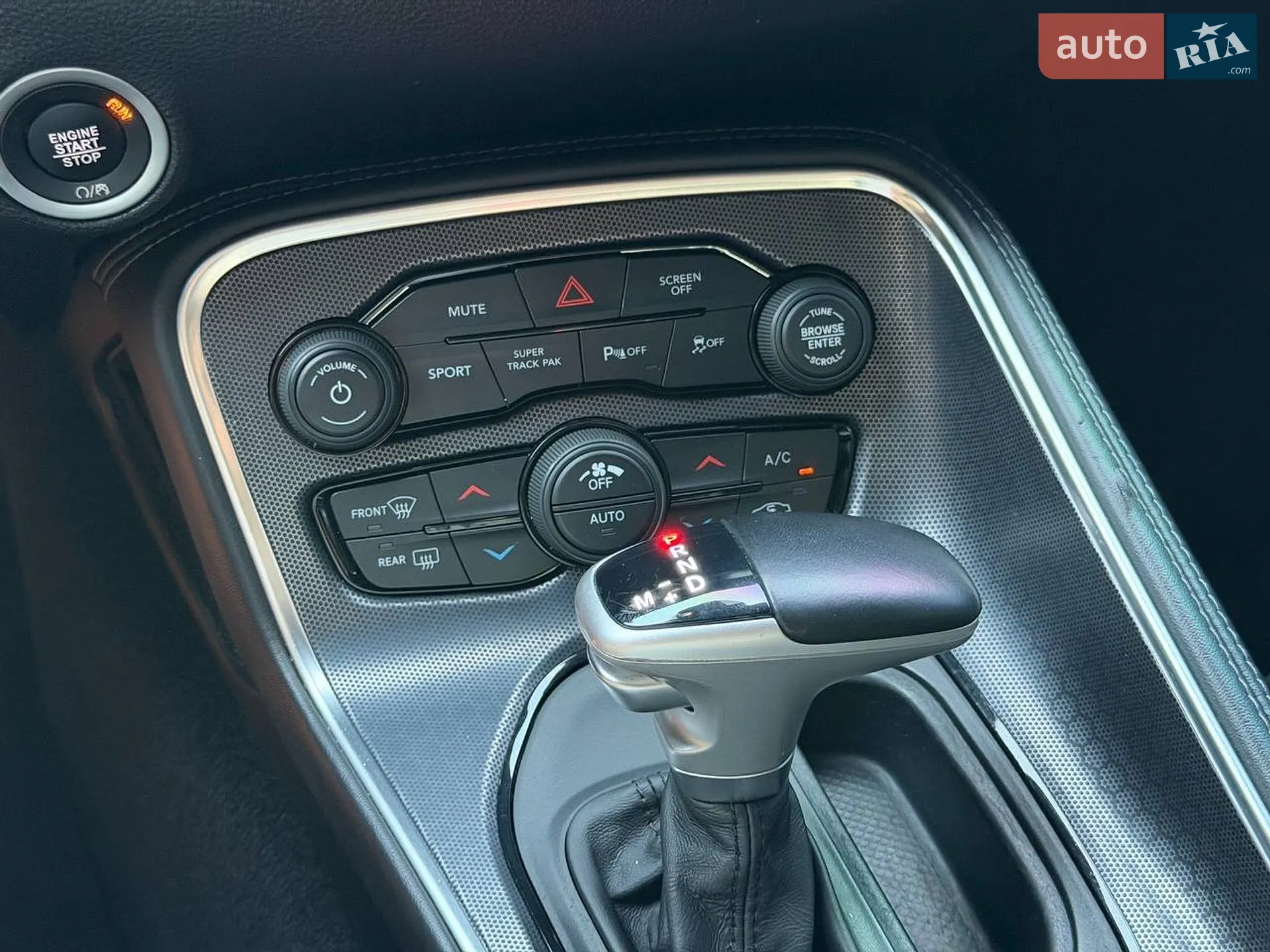 2018 Dodge Challenger - мініатюра 41