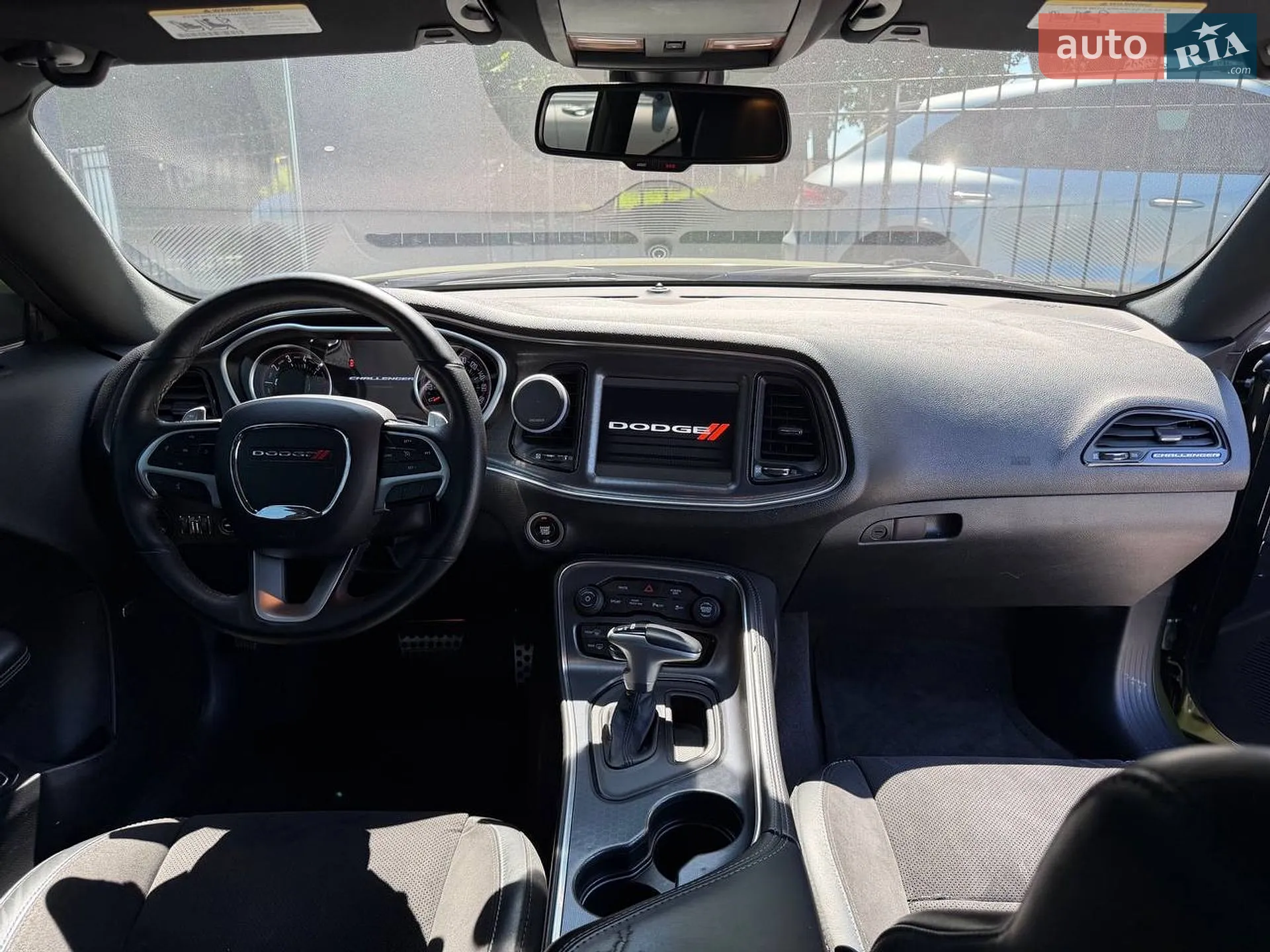 2018 Dodge Challenger - мініатюра 35