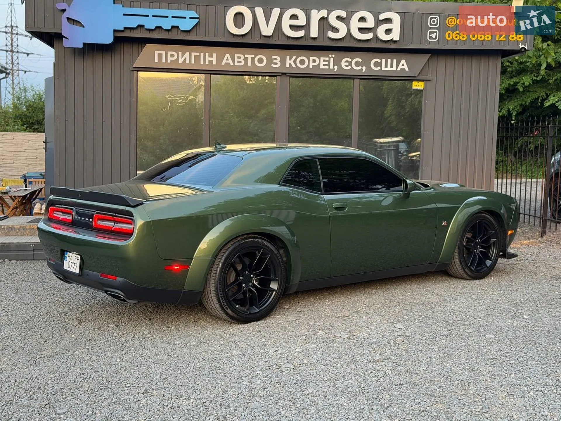 2018 Dodge Challenger - мініатюра 2