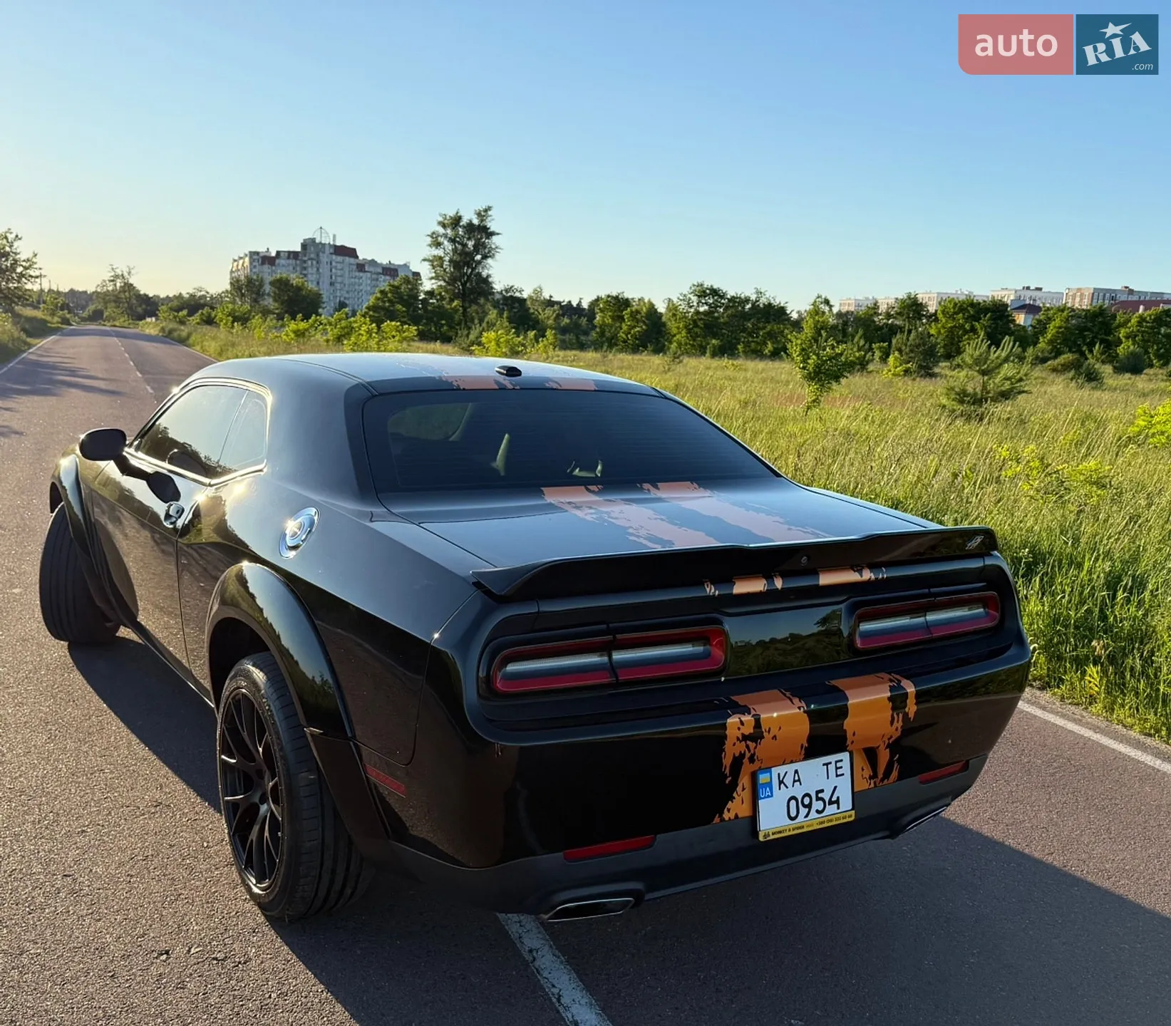 2019 Dodge Challenger - мініатюра 8