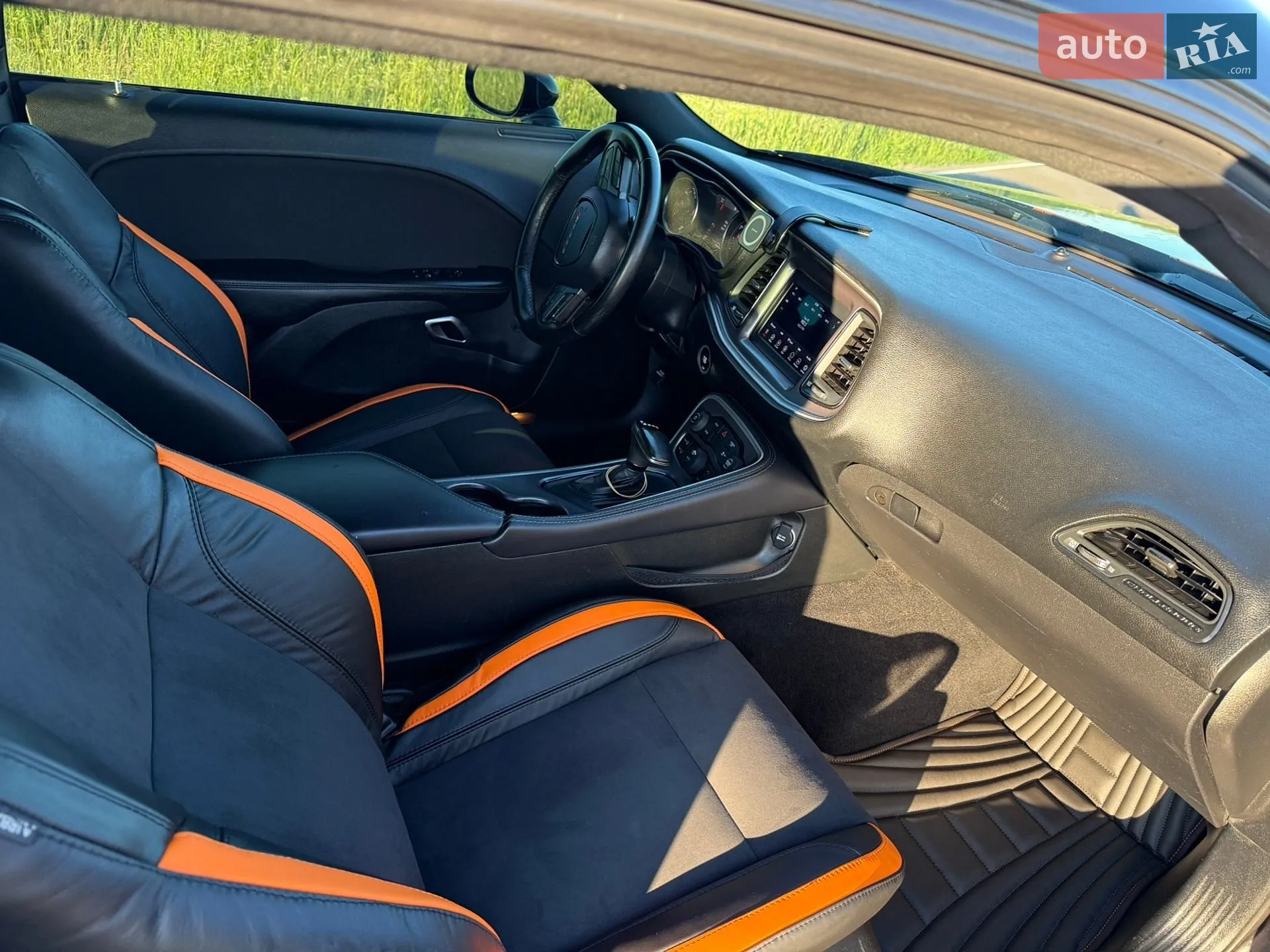 2019 Dodge Challenger - мініатюра 19