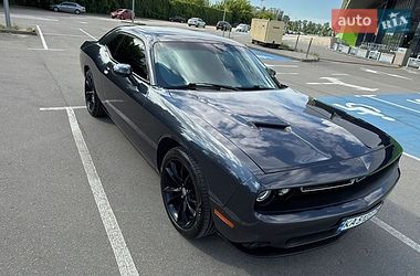 Купе Dodge Challenger 2016 в Киеве