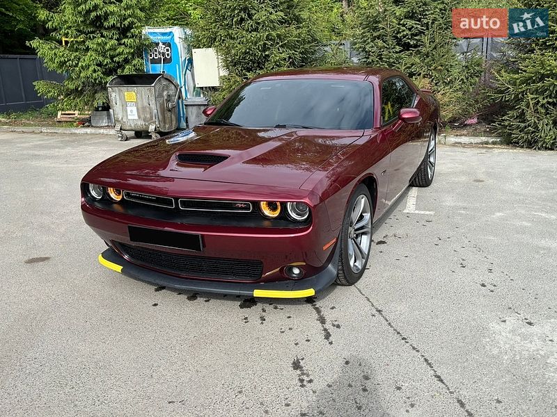 Купе Dodge Challenger 2021 в Львові