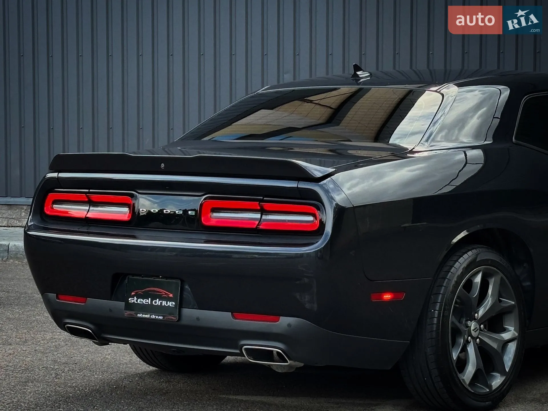 2018 Dodge Challenger - мініатюра 16