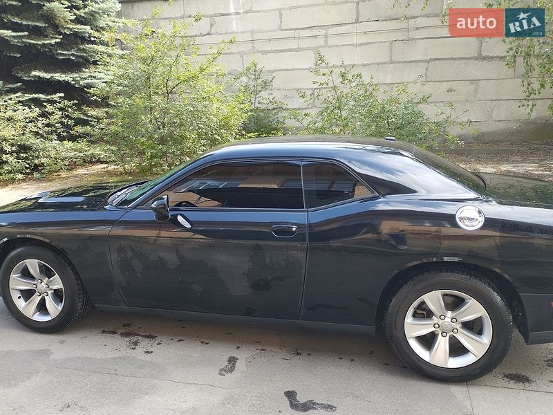 Купе Dodge Challenger 2017 в Харькове