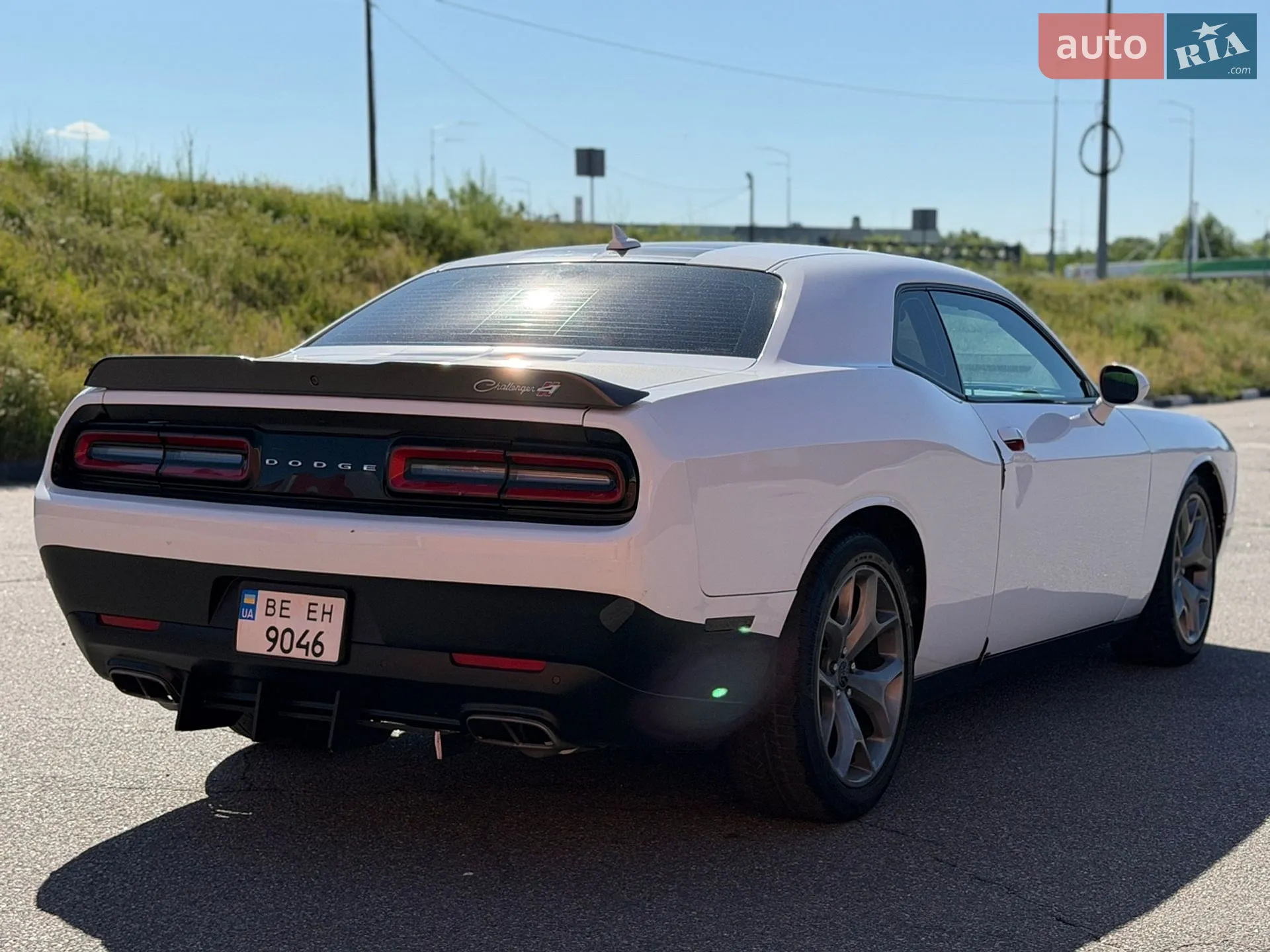 2016 Dodge Challenger - мініатюра 4