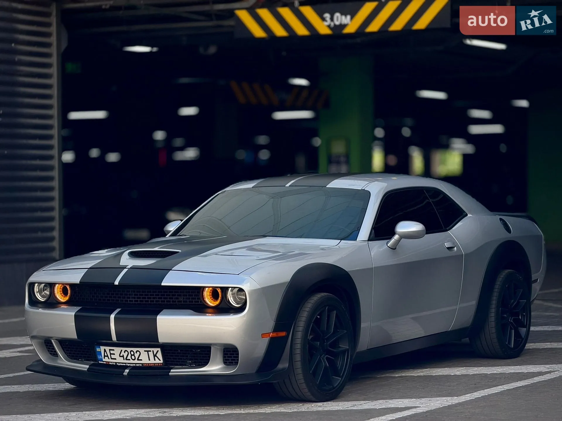 2020 Dodge Challenger - фото 1