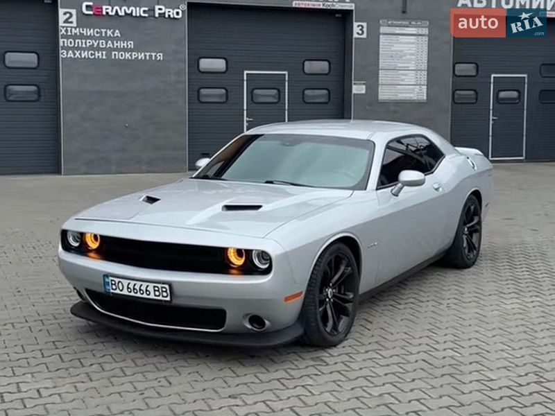 Купе Dodge Challenger 2021 в Киеве фото 2 Купе Dodge Challenger 2021 в Киеве